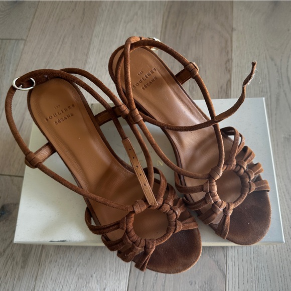 Sézane Gloria Sandals in Camel size 7/38 - Picture 2 of 16